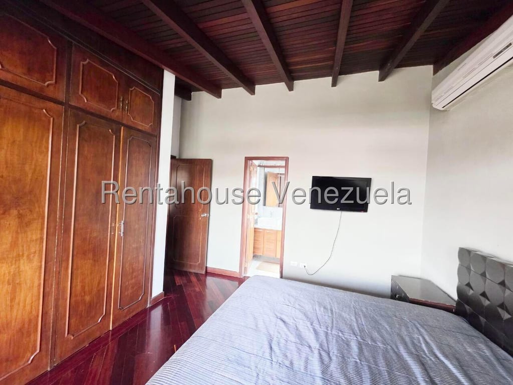 Casa en Lomas de La Lagunita, Caracas