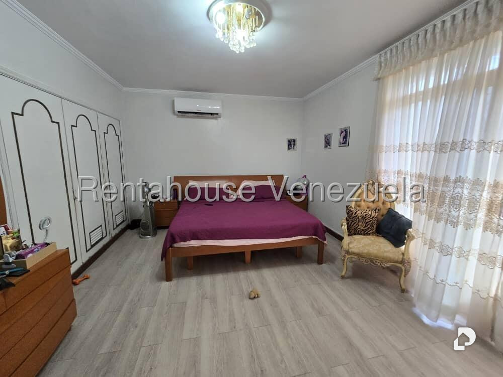 Casa en Vista Alegre, Caracas – 23