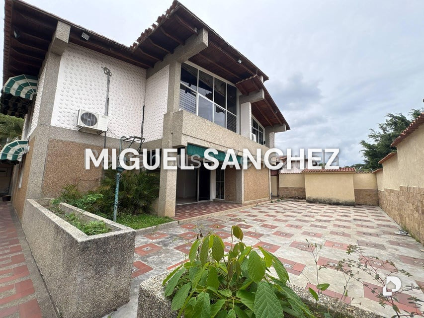Casa en La Trinidad, Caracas – 1