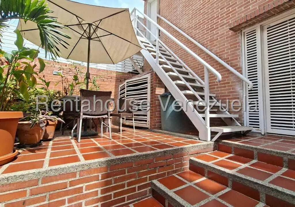 Office in Los Chaguaramos, Caracas - 1