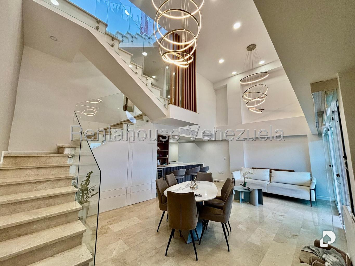 Apartamento en El Rosal, Caracas – 10