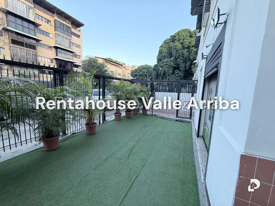 Local comercial en Santa Mónica, Caracas – 28