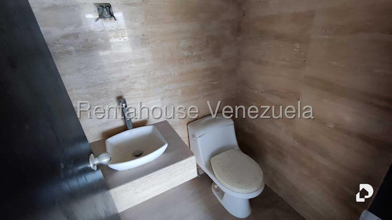 Apartamento en Las Mercedes, Caracas – 17