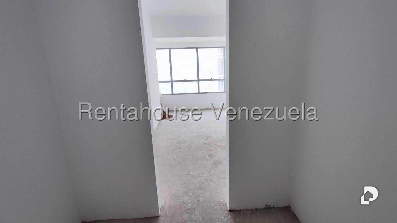Apartamento en Las Mercedes, Caracas – 22