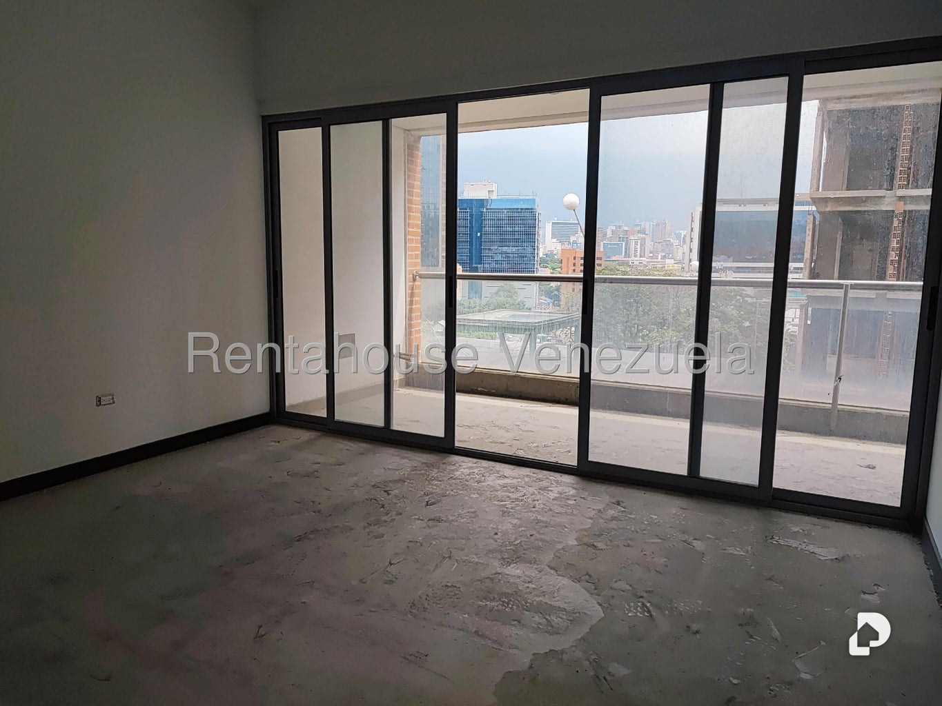 Apartamento en Las Mercedes, Caracas – 13