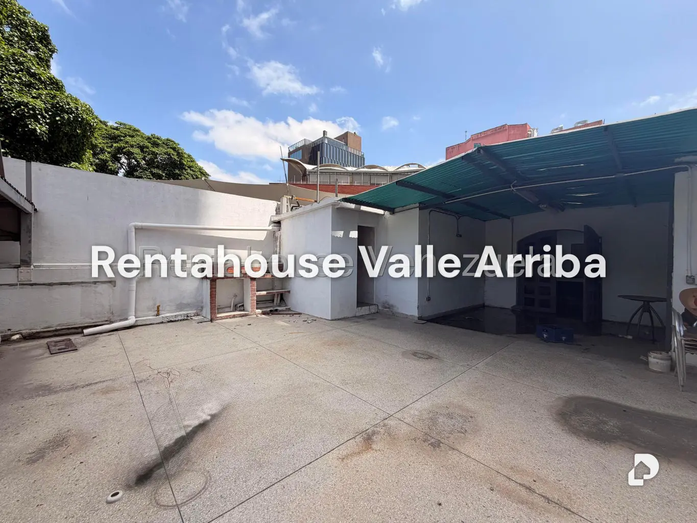 Commercial space in Las Mercedes, Caracas – 13