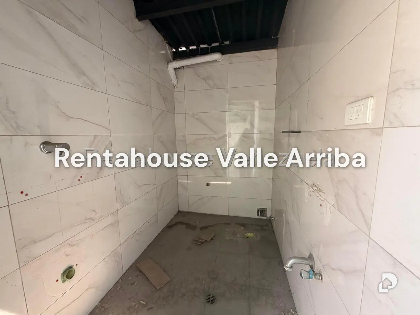 Commercial space in Las Mercedes, Caracas – 11