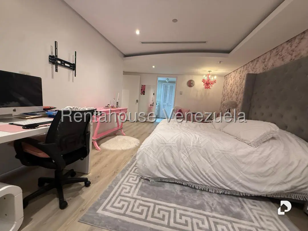 Apartamento en Altamira, Caracas – 21