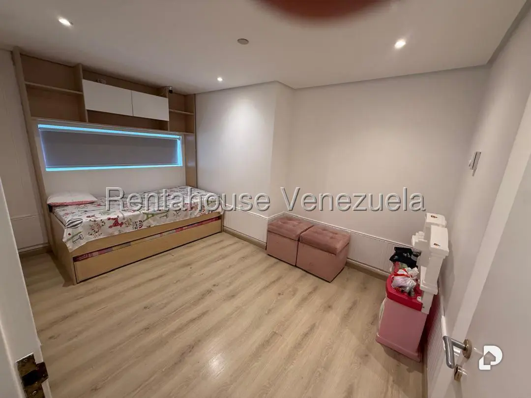Apartamento en Altamira, Caracas – 25