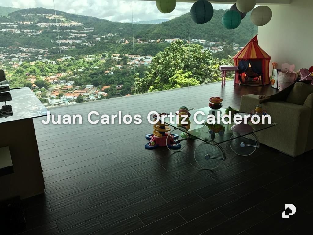 Casa en Cumbres de Curumo, Caracas – 15