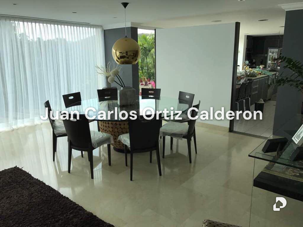 Casa en Cumbres de Curumo, Caracas – 8