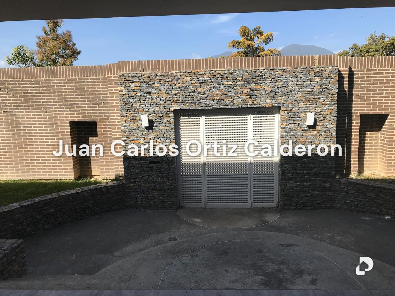 Casa en Cumbres de Curumo, Caracas – 2
