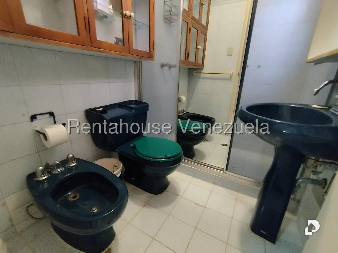 Apartamento en La Florida, Caracas – 19