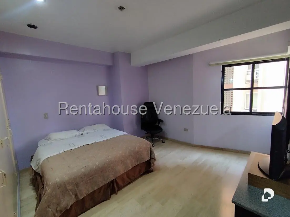 Apartamento en La Florida, Caracas – 20