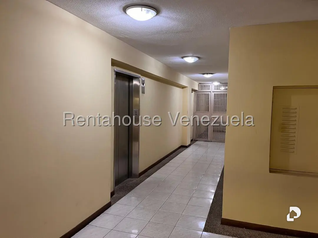 Apartamento en Miranda, Caracas – 19
