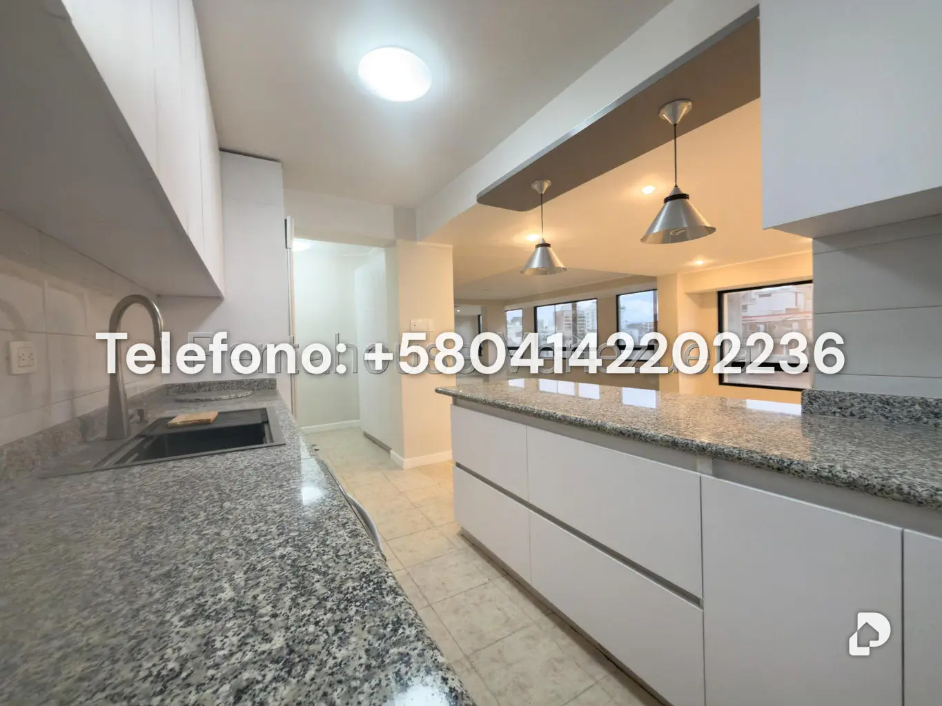 Apartment in Los Palos Grandes, Caracas – 14