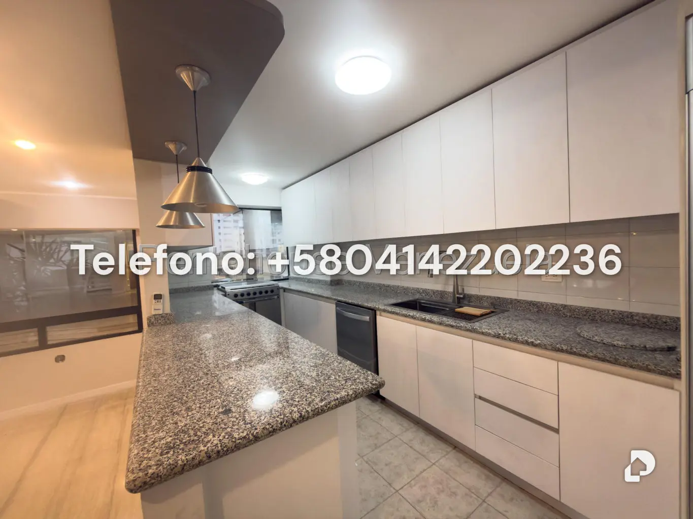 Apartment in Los Palos Grandes, Caracas – 12