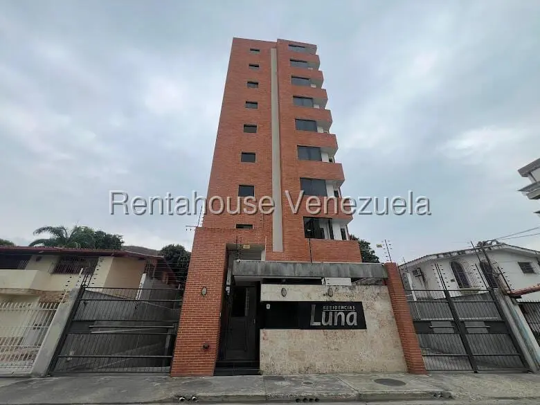 Apartamento en Los Caobos, Maracay - 1