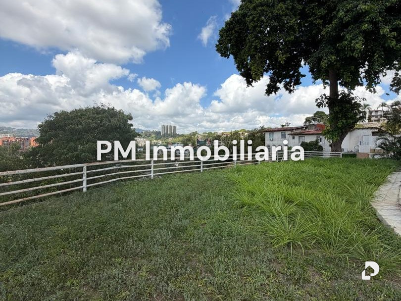 Casa en Colinas de Tamanaco, Caracas – 13