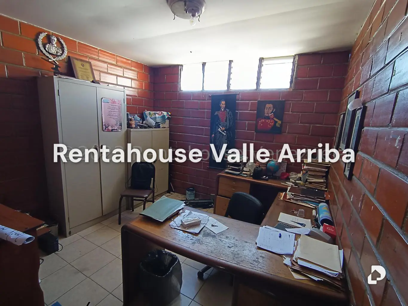 Building in Guarenas – 27