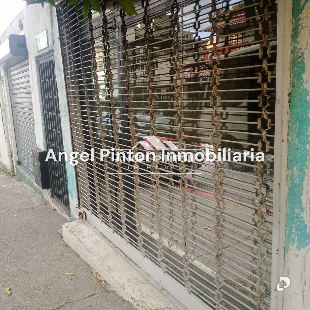 Local comercial en Av Sucre de los Dos Caminos, Caracas – 10