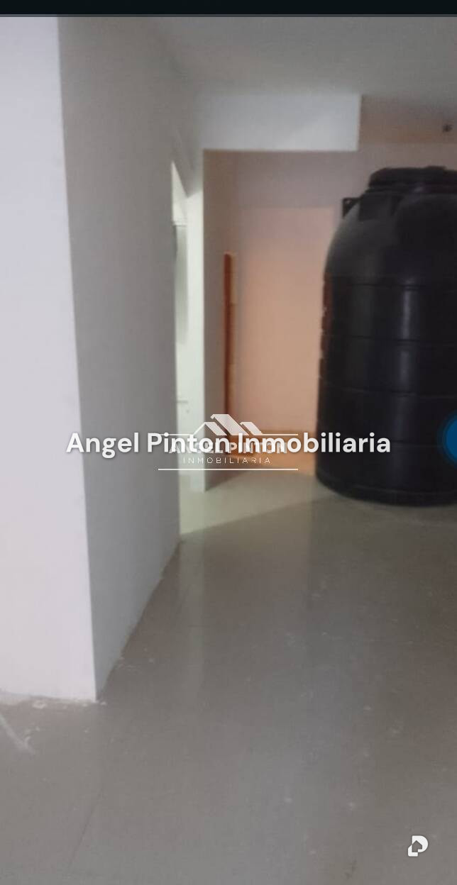 Local comercial en Av Sucre de los Dos Caminos, Caracas – 6
