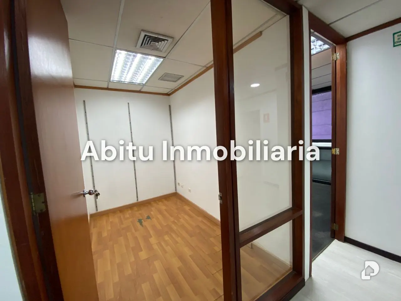 Oficina en El Rosal, Caracas – 3