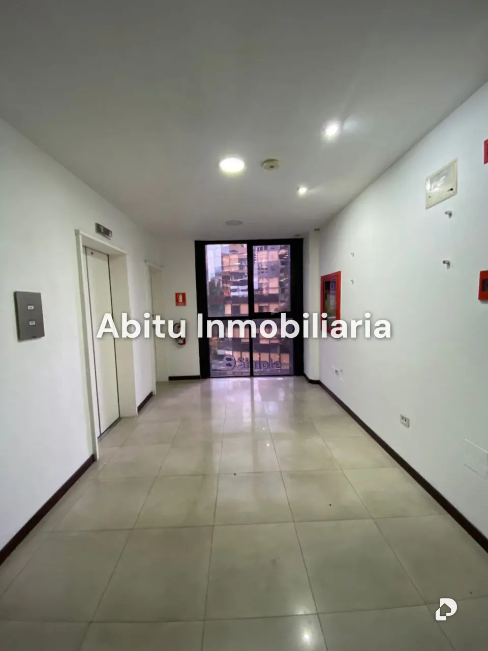 Oficina en El Rosal, Caracas – 12