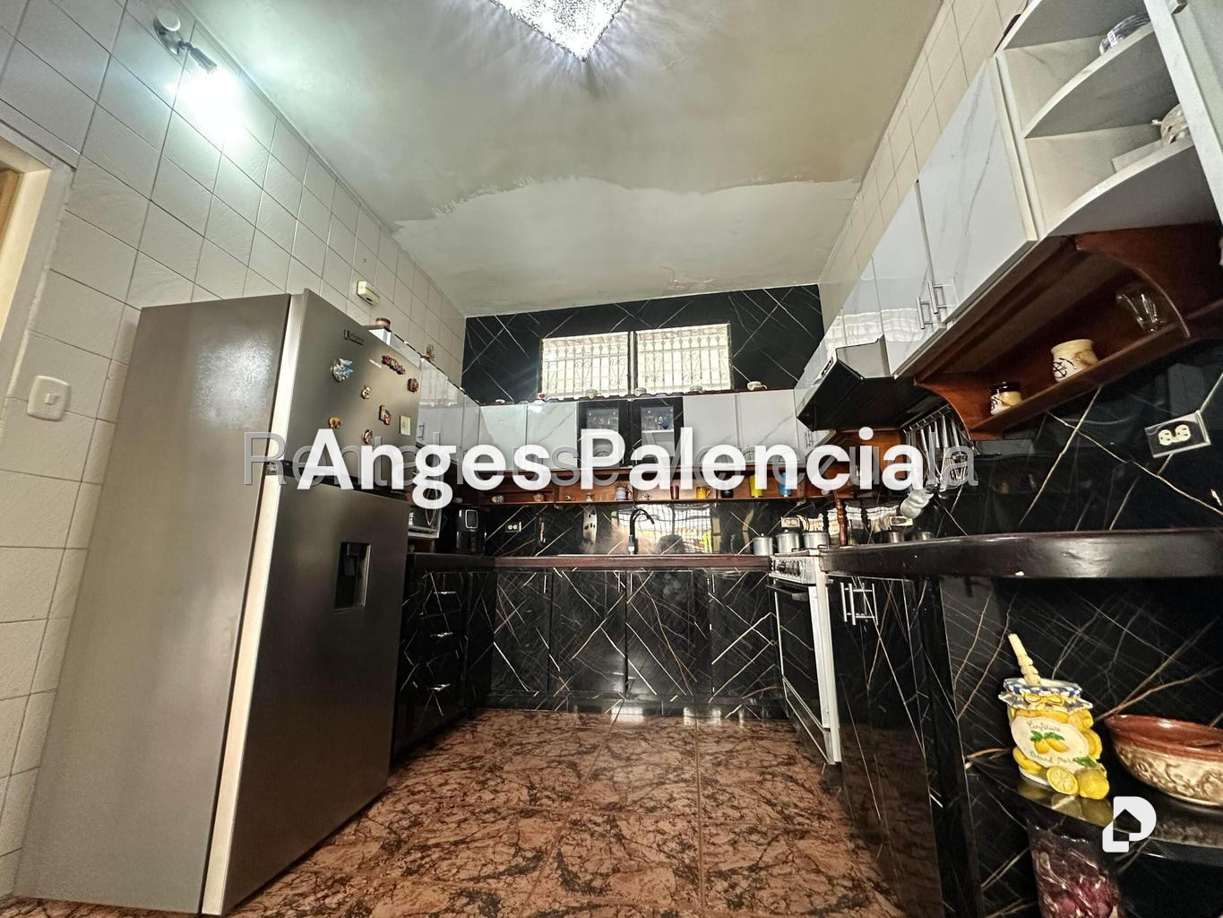 Casa en San Ignacio, Maracay – 15