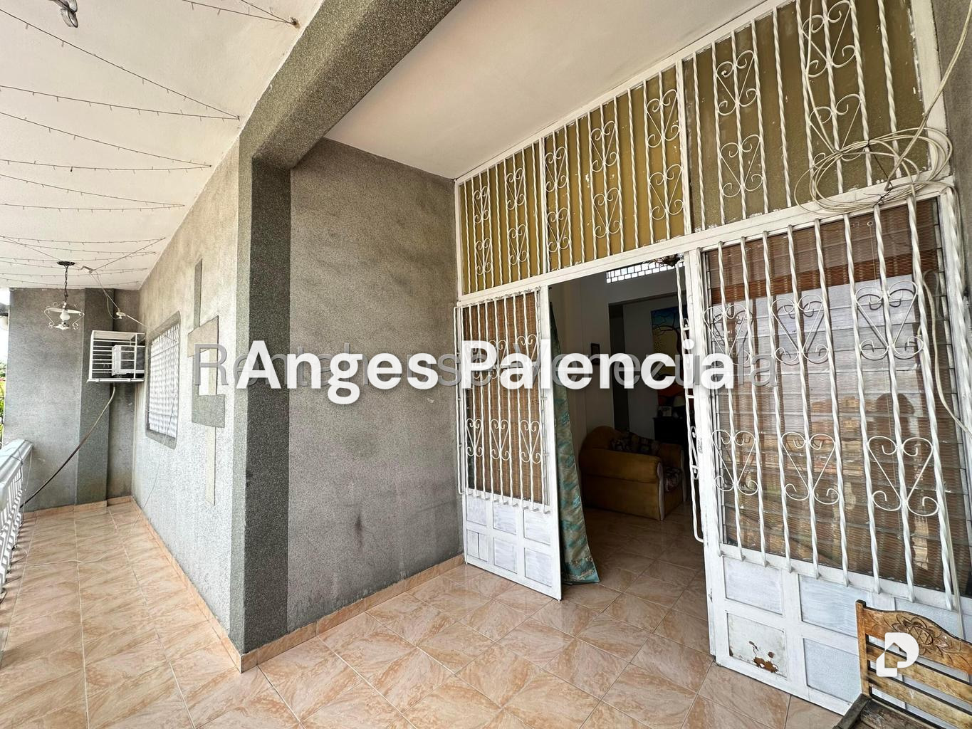 Casa en San Ignacio, Maracay – 28