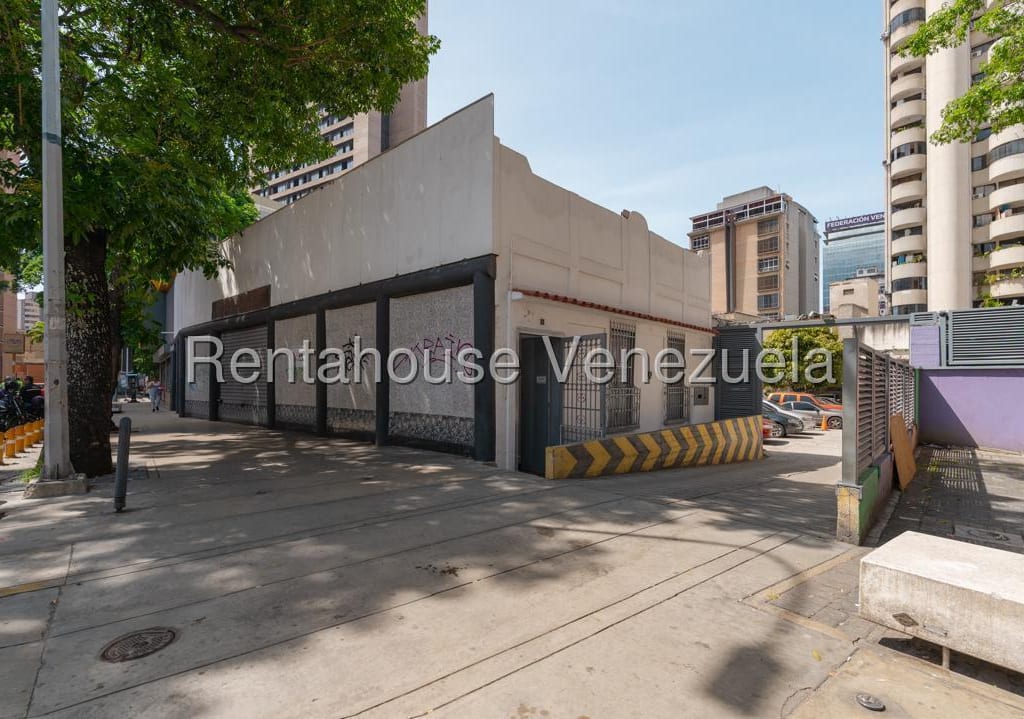 Terreno en Sabana Grande, Caracas - 1