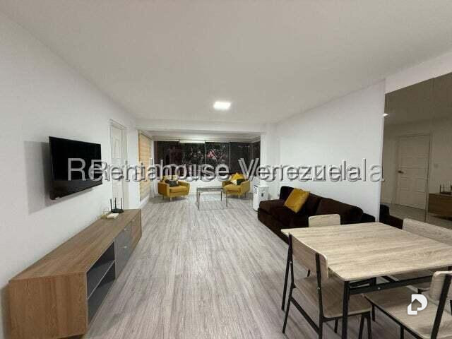 Apartamento en Los Naranjos (del Cafetal), Caracas – 15