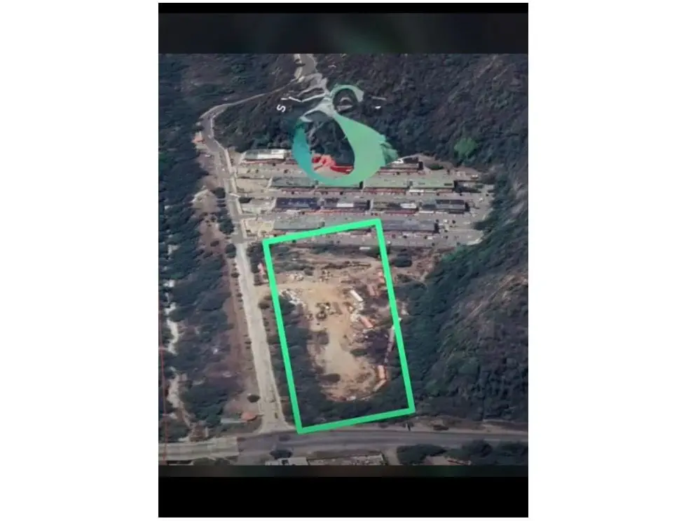 Terreno en Caraballeda