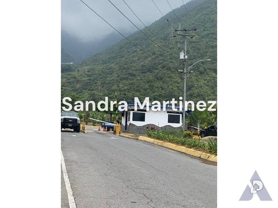 Terreno en La Llanada, Caraballeda – 2