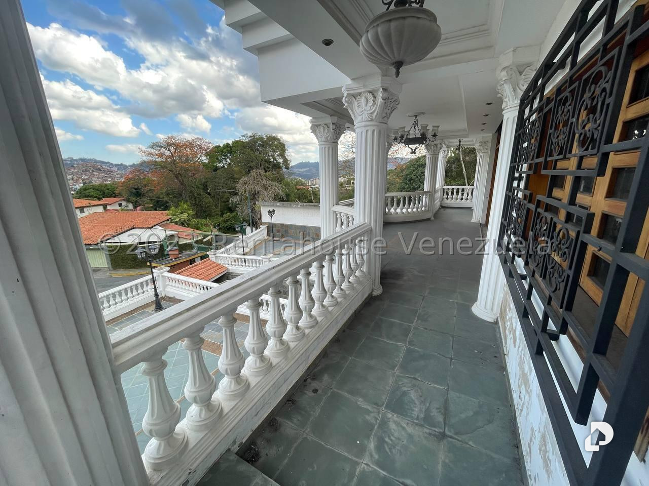 Casa en El Marqués, Caracas – 29