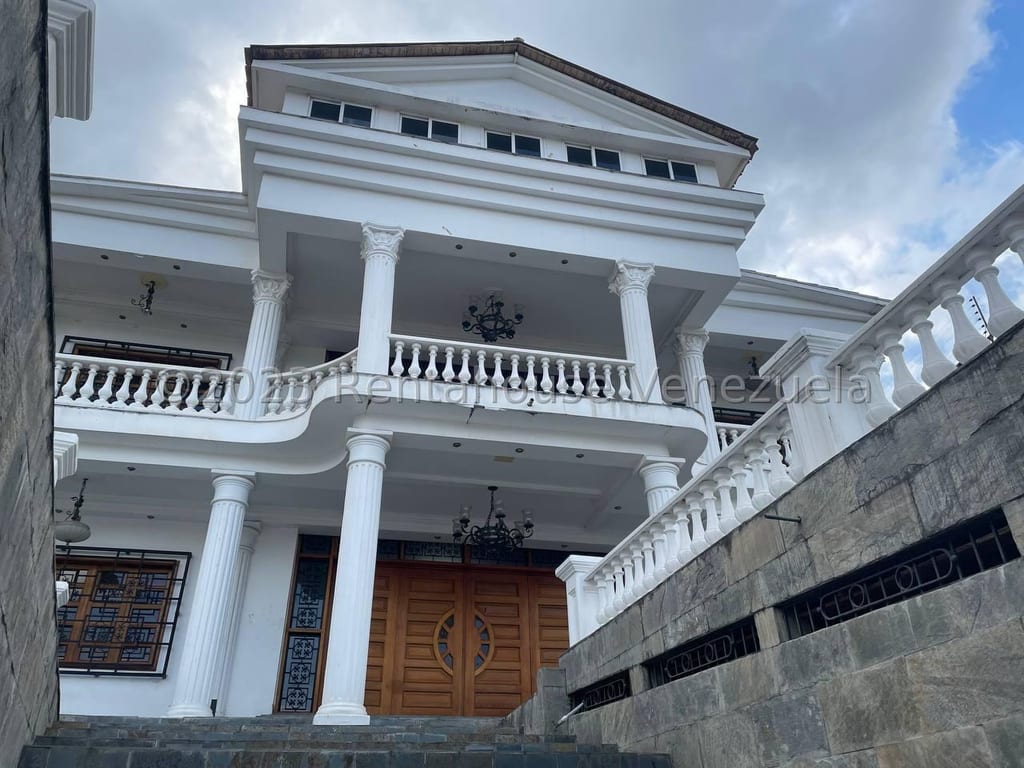 Casa en El Marqués, Caracas - 1