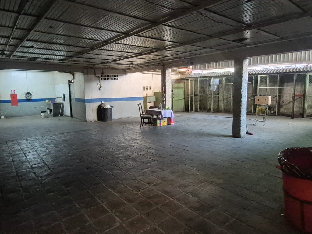 Local comercial en Los Caobos, Caracas - 1