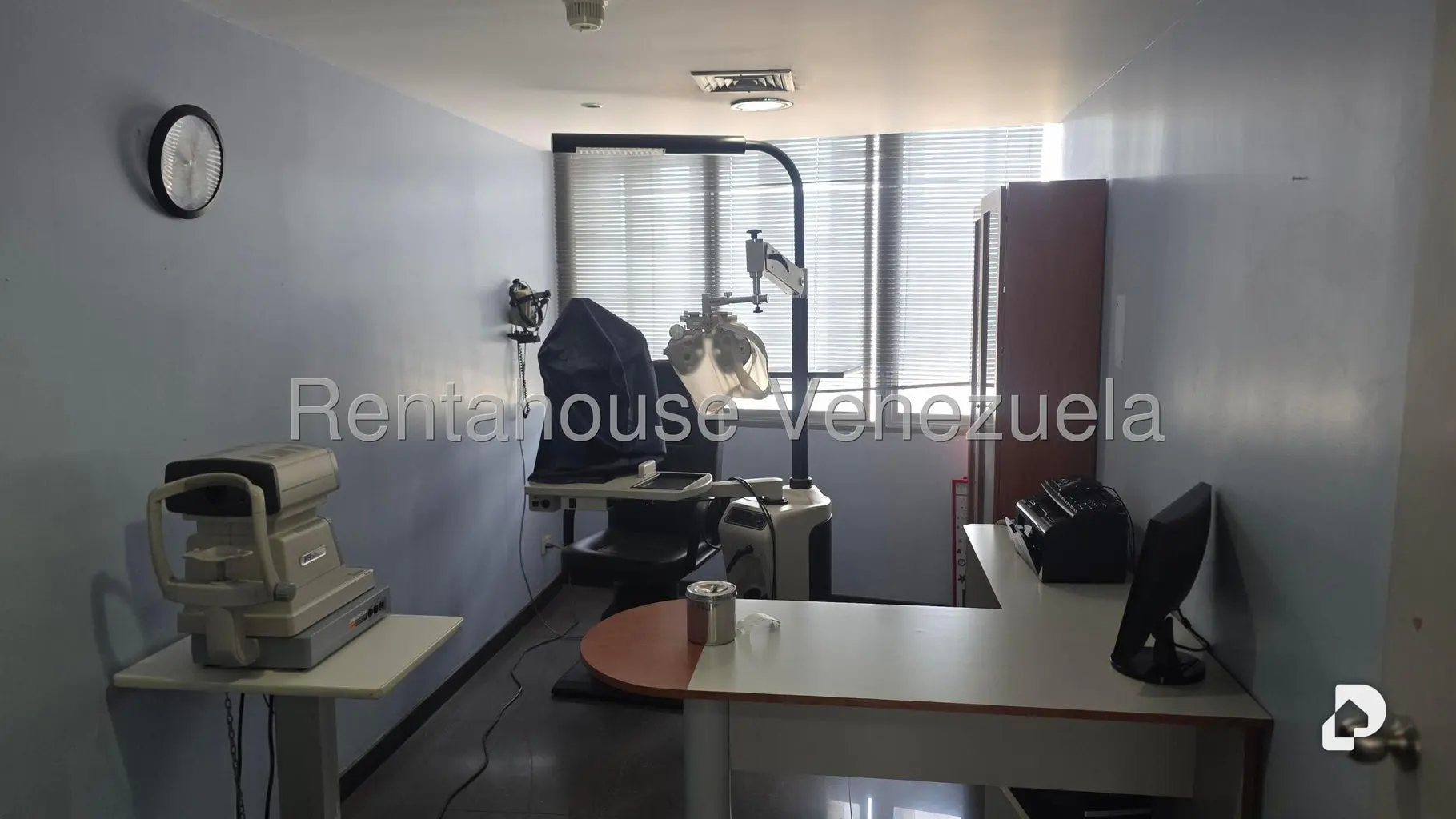 Local comercial en Parroquia Catedral, Caracas – 22