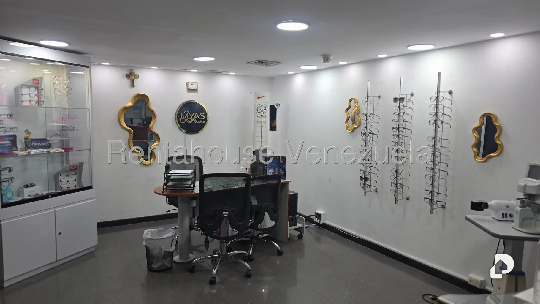 Local comercial en Parroquia Catedral, Caracas – 8