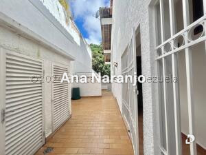 House in Prados del Este, Caracas – 18