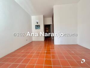 House in Prados del Este, Caracas – 29