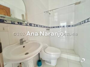 House in Prados del Este, Caracas – 17