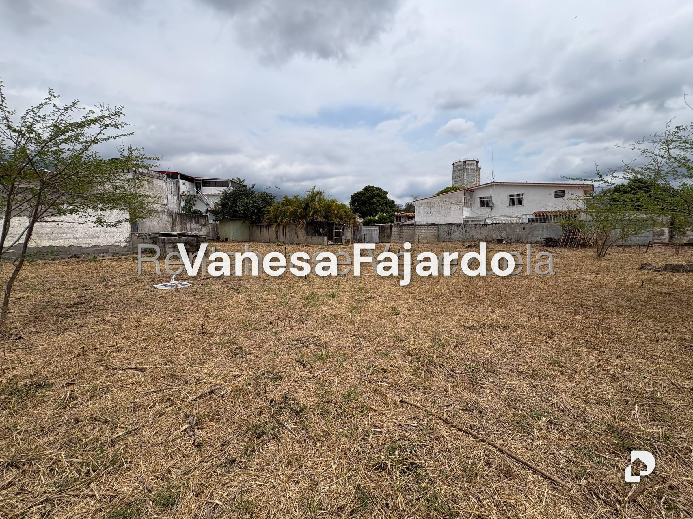 Terreno en Macaracuay, Caracas – 16