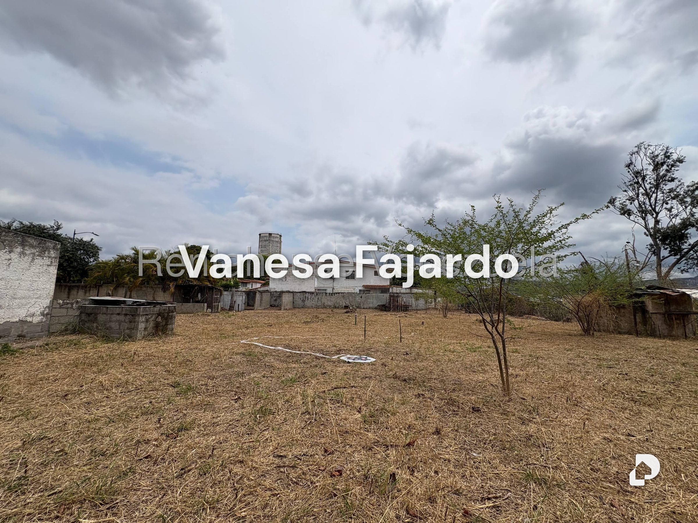 Terreno en Macaracuay, Caracas – 17