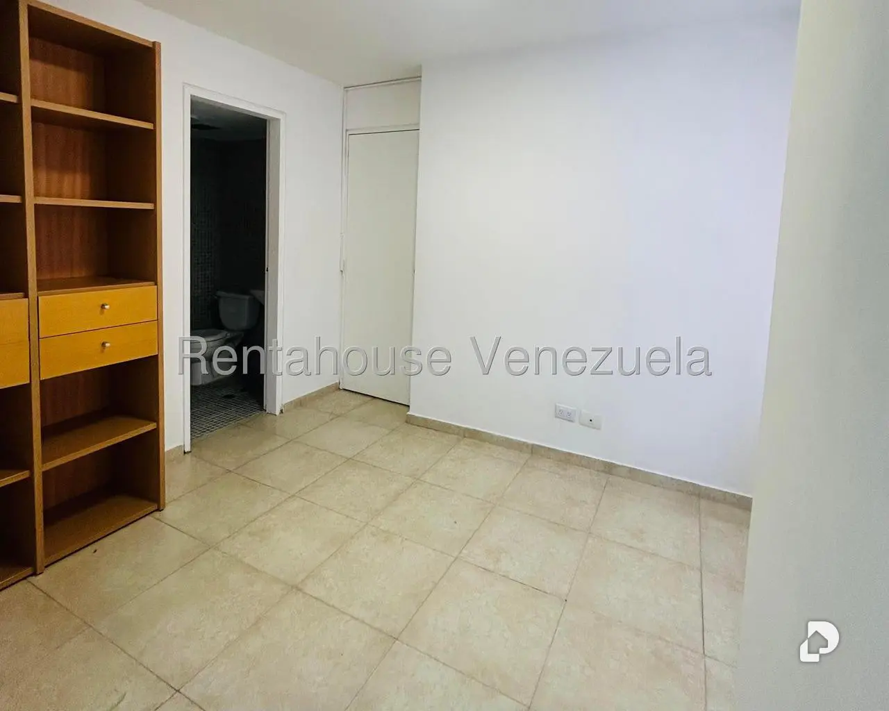 Apartamento en Los Dos Caminos, Caracas – 12