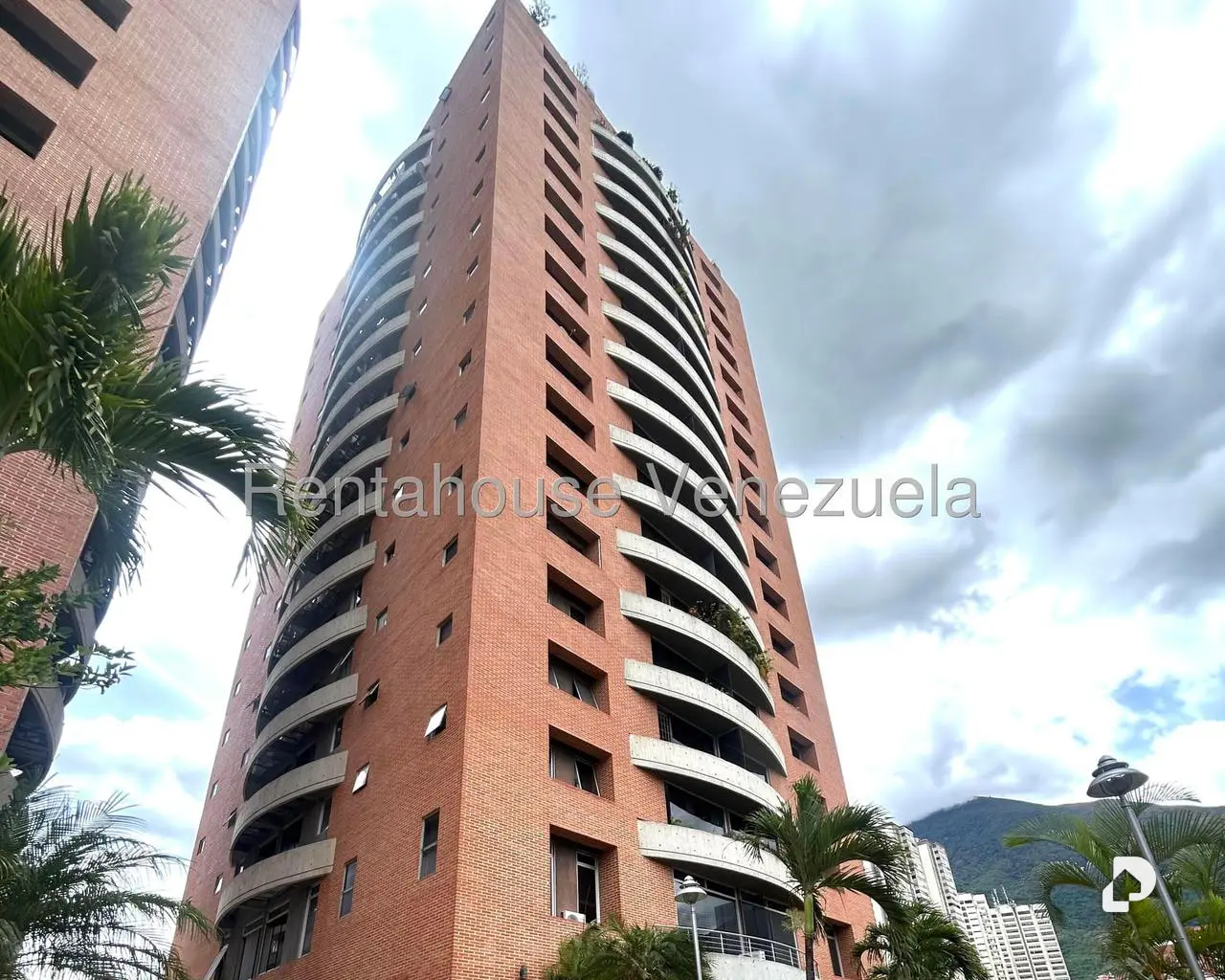 Apartamento en Los Dos Caminos, Caracas – 1