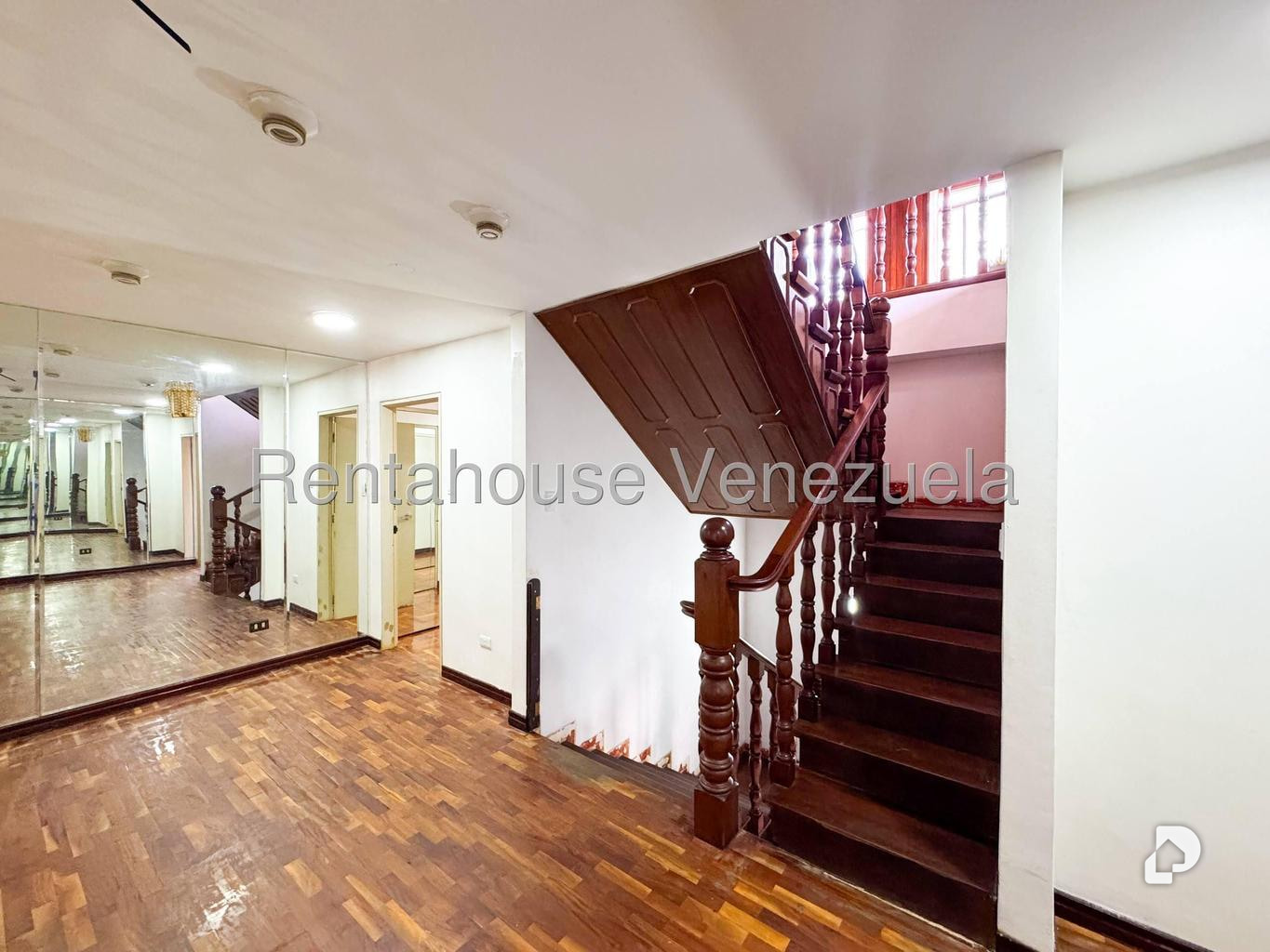 Apartamento en San Bernardino, Caracas – 29