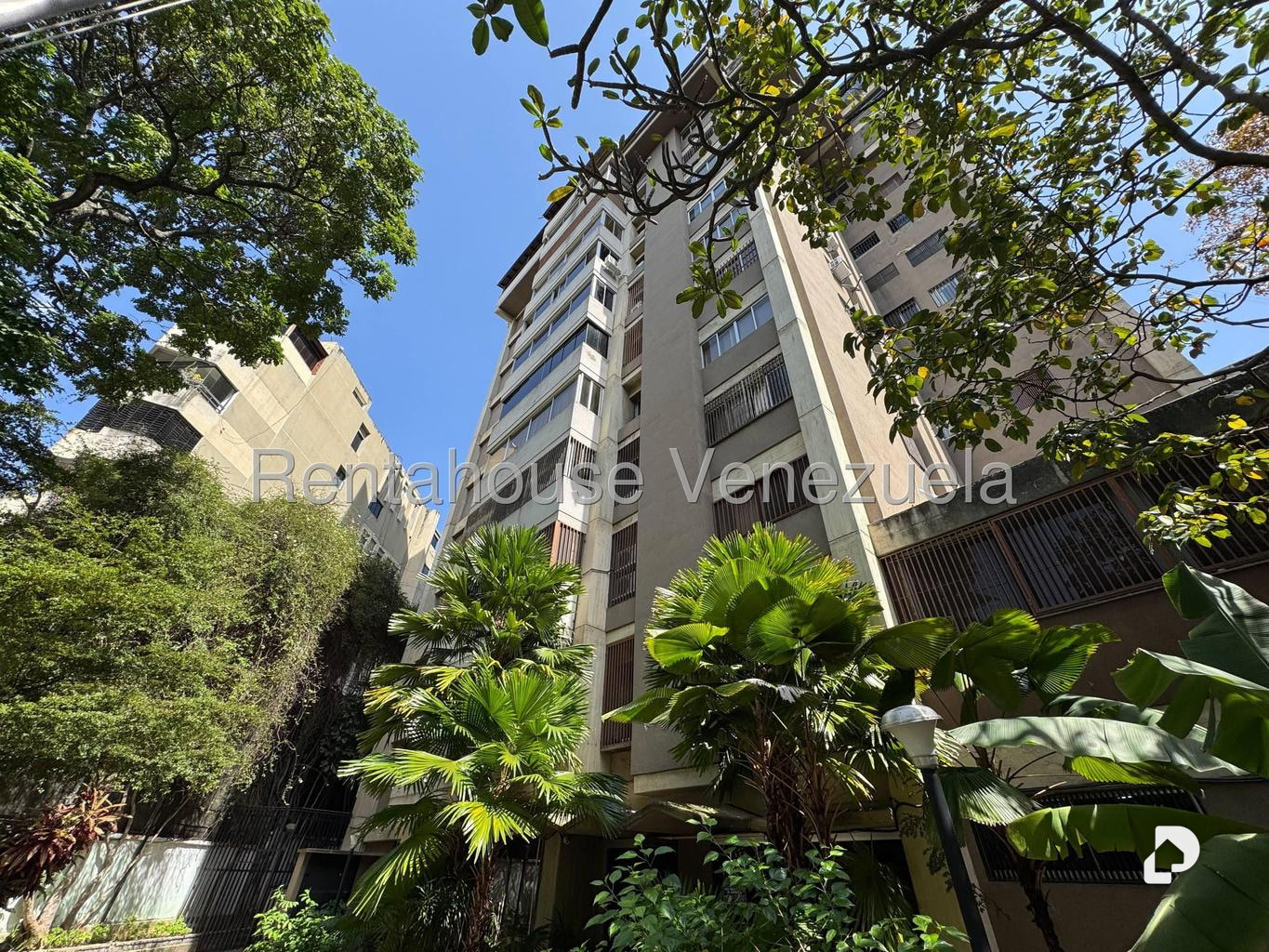 Apartamento en San Bernardino, Caracas – 2