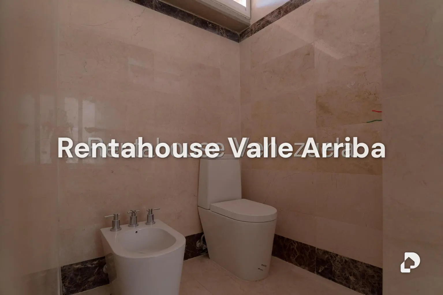 Casa en Alto Hatillo, Caracas – 27