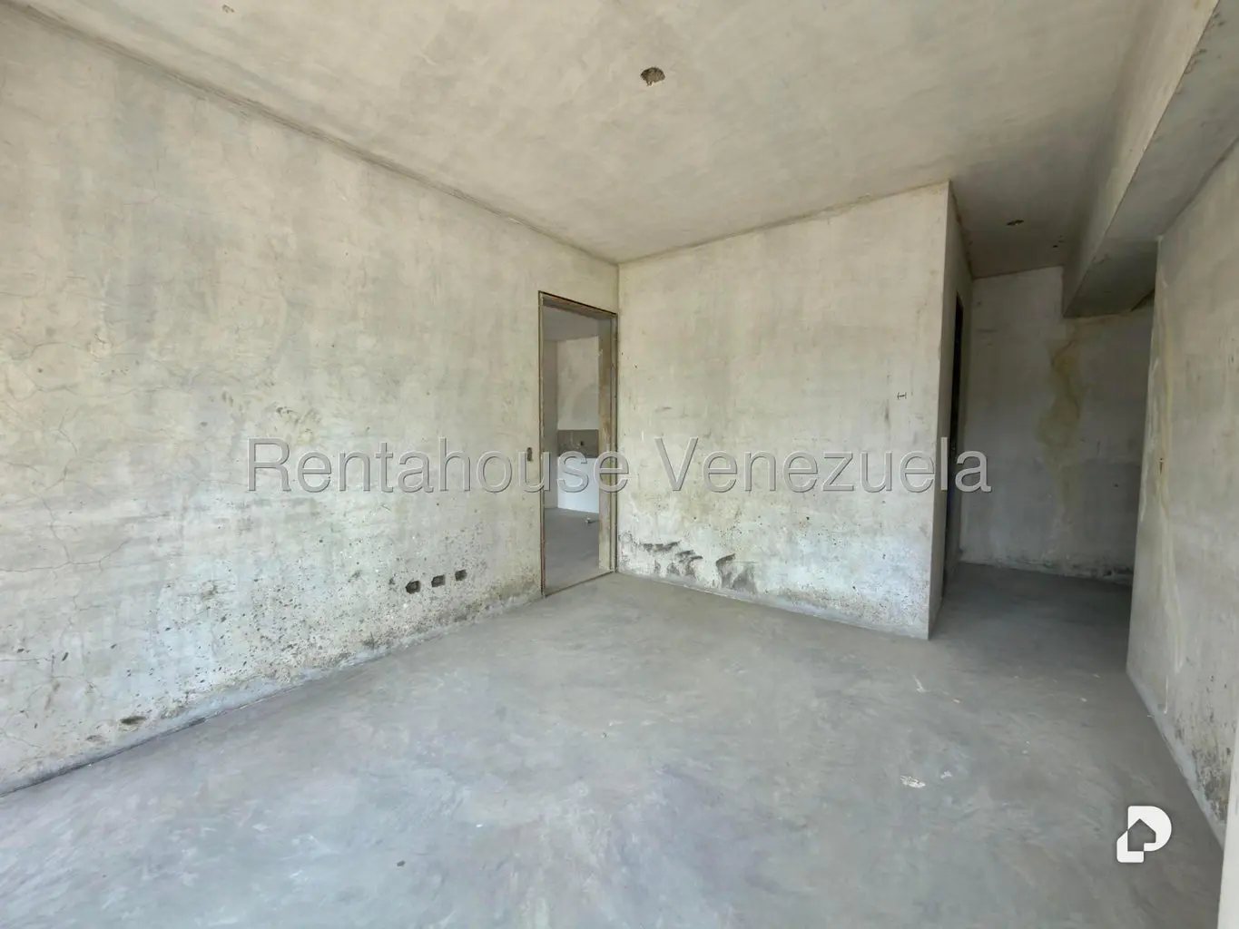 Apartamento en El Rosal, Caracas – 11